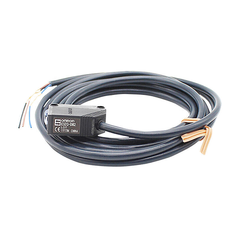 E3ZG-D82-S 2M BY OMS 欧姆龙 光电传感器